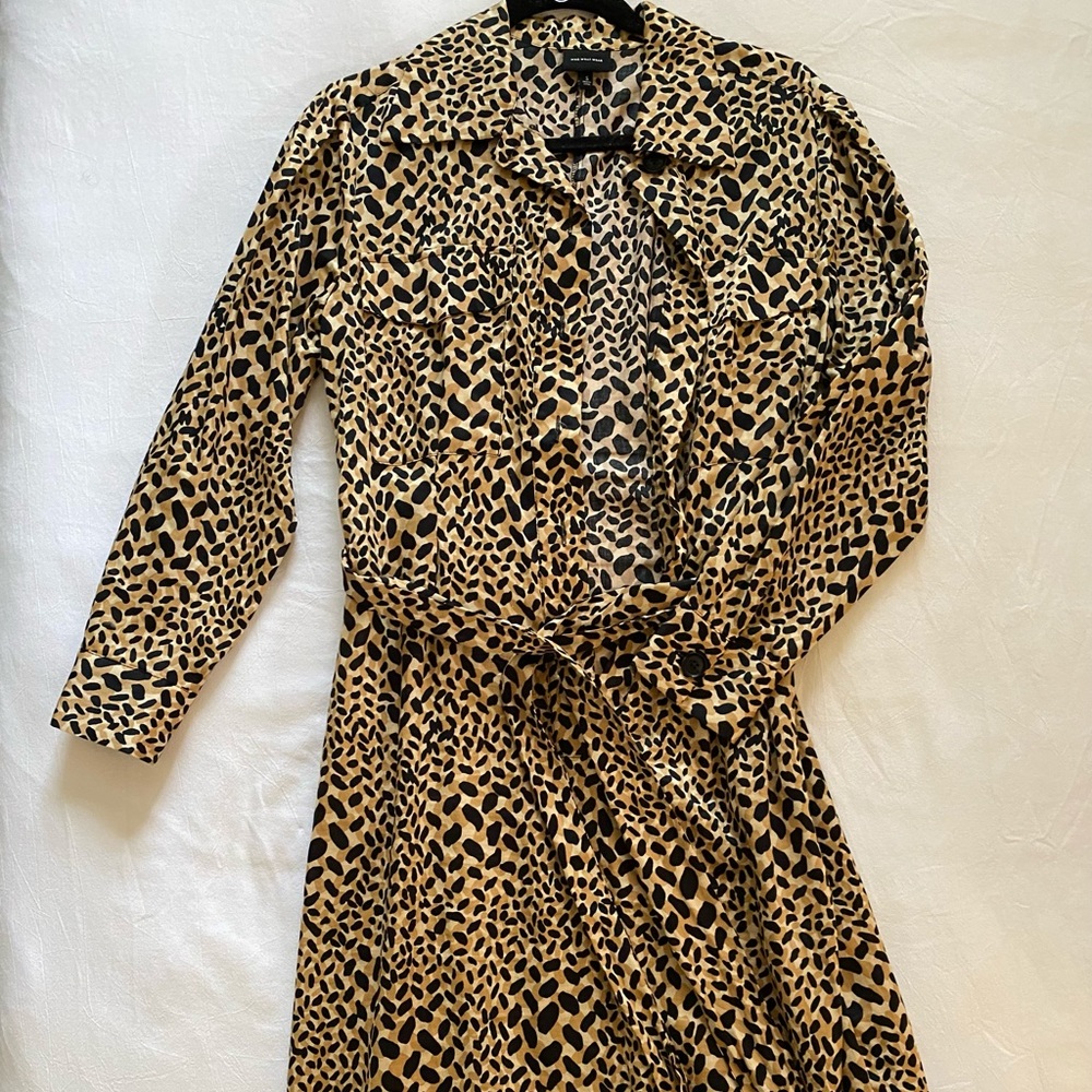 WHO WHAT WEAR Leopard Midi Dress